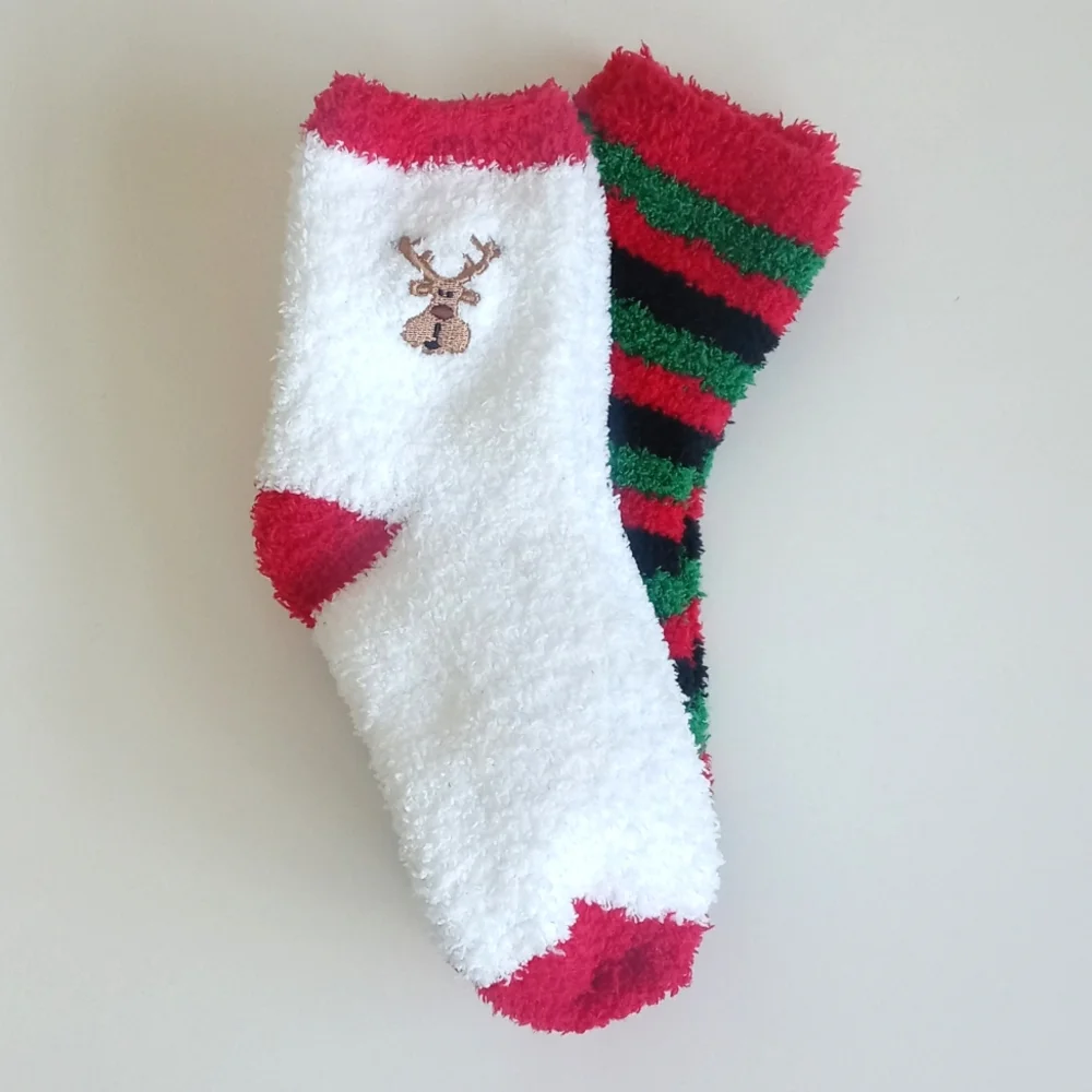 Set of 2 Pair Reindeer & Holiday Stripe Sock Set Holiday/Christmas *Super Soft